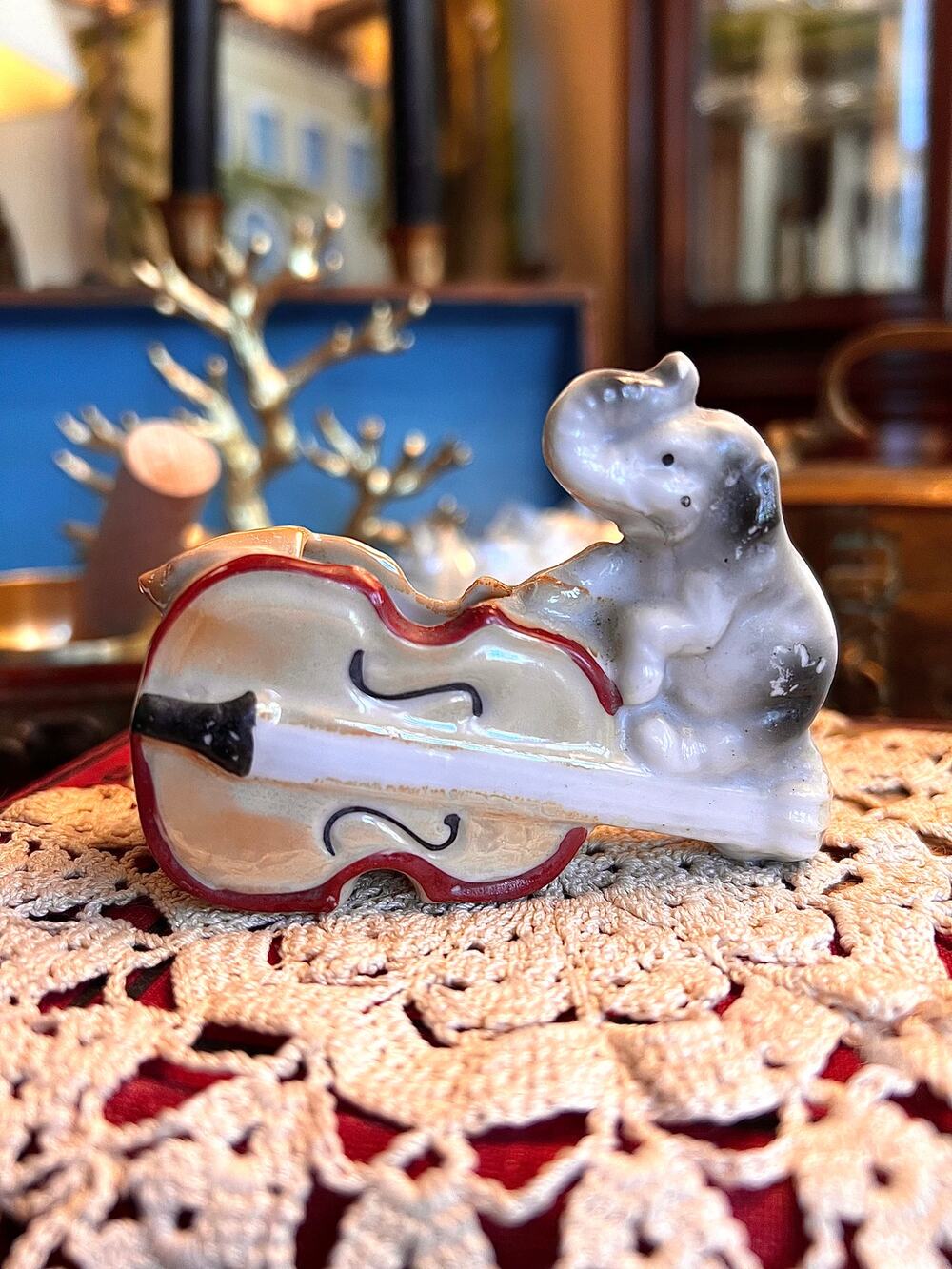 CLH Collectibles Elephant Figurine/Dish